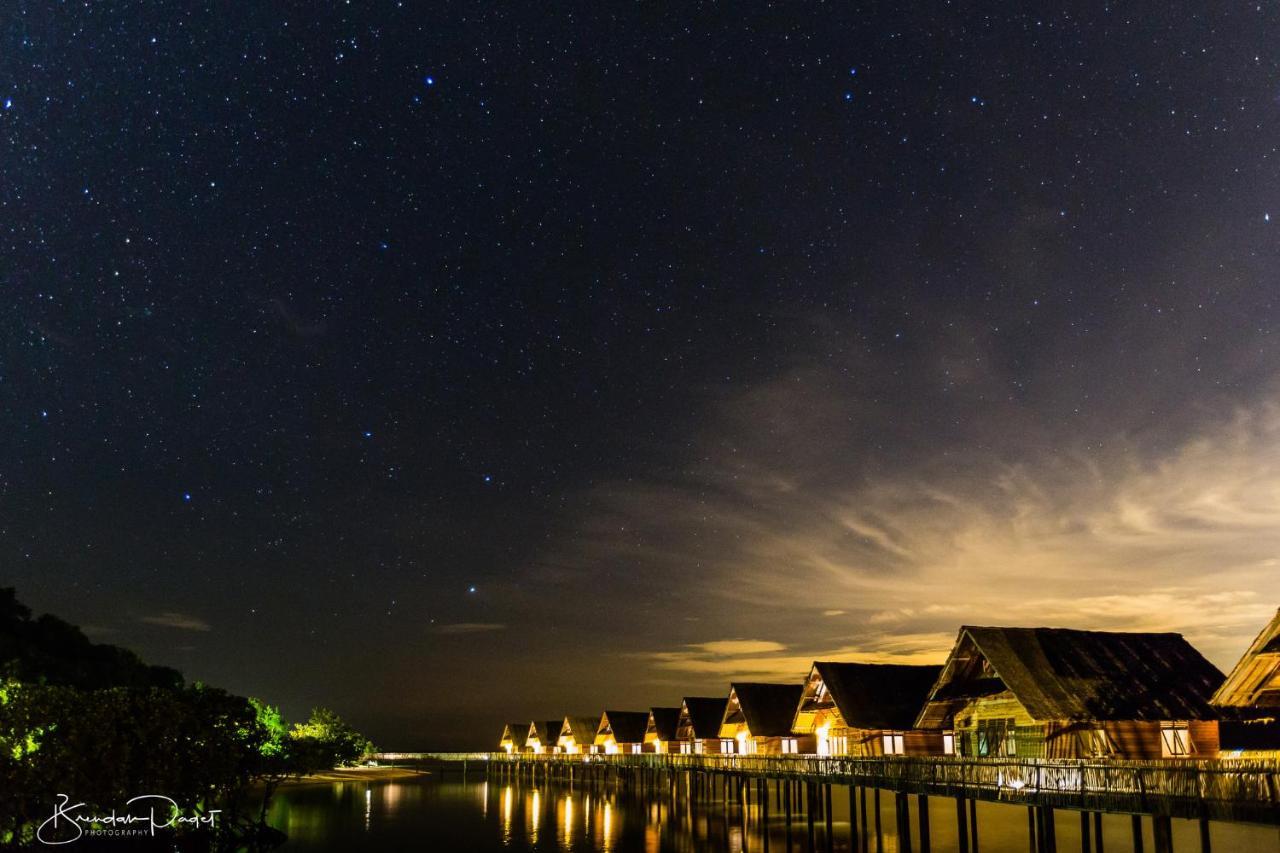 Telunas Private Island Sugi ภายนอก รูปภาพ