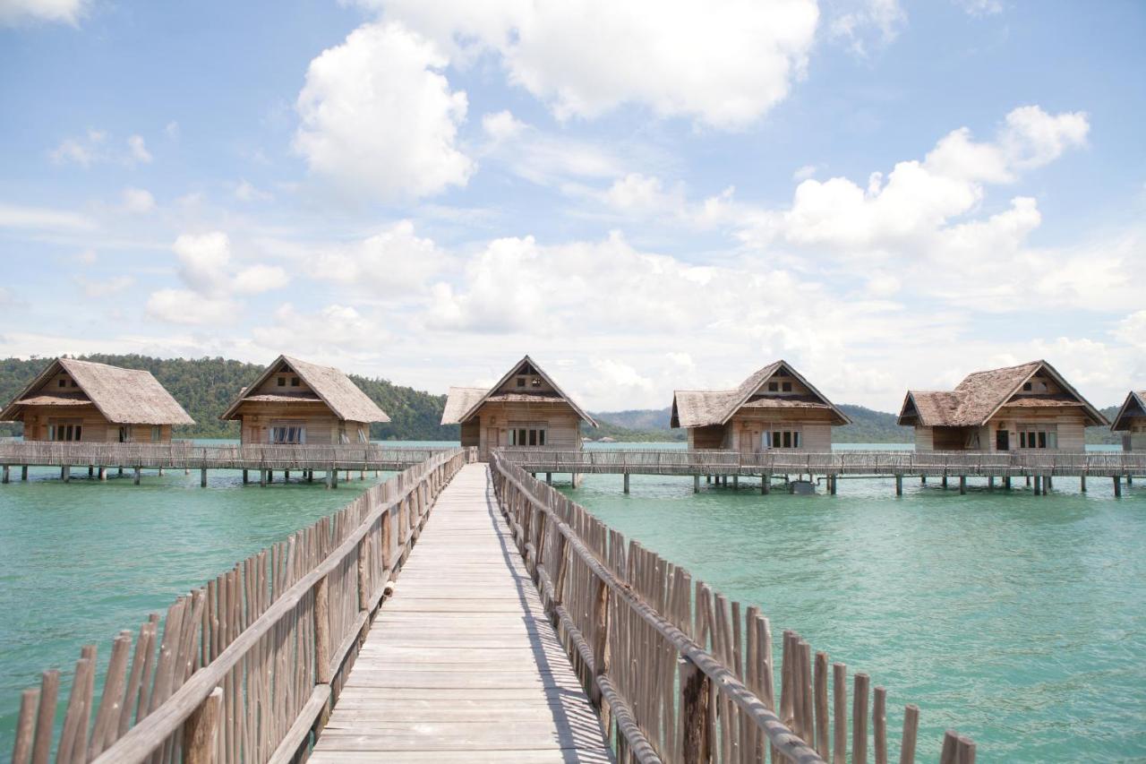 Telunas Private Island Sugi ภายนอก รูปภาพ